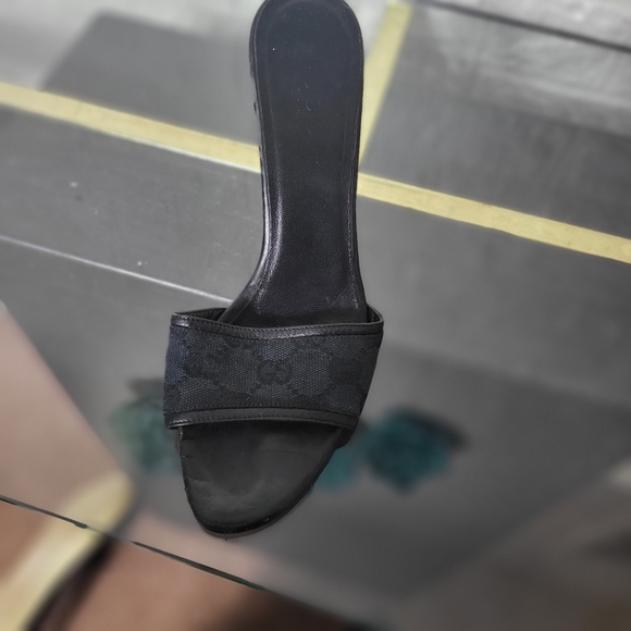 Gucci Mule Heels size 36 1/2 C - Picture 4 of 8